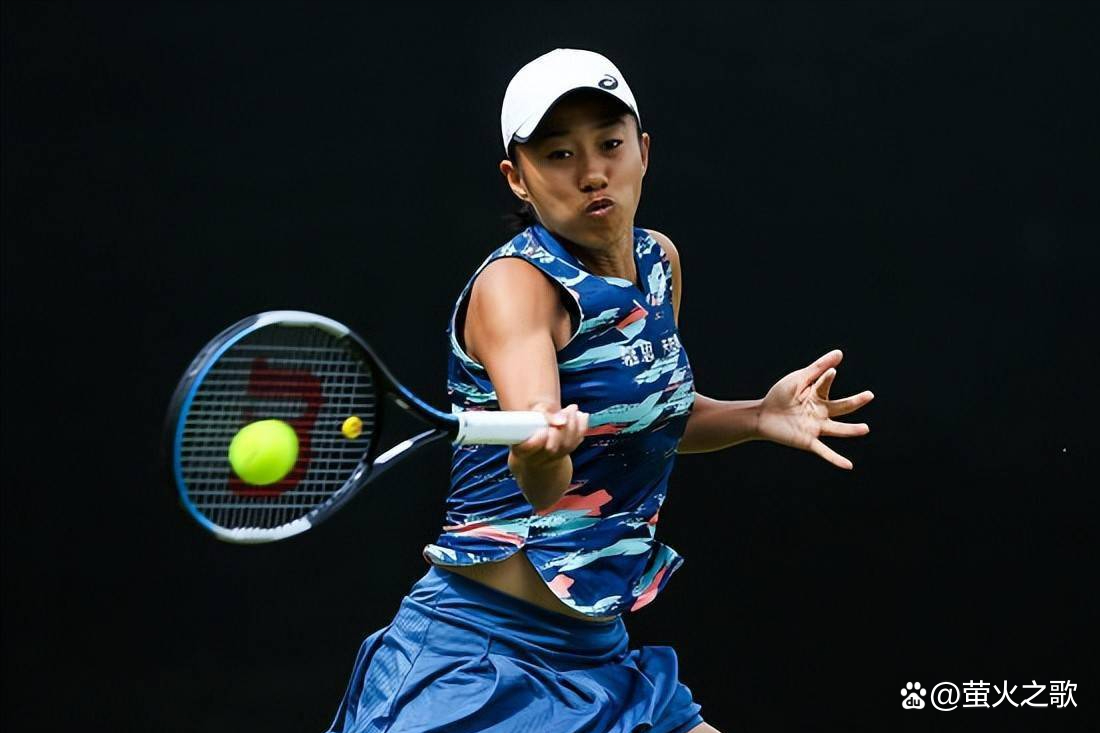 举行的室内 举行的室内